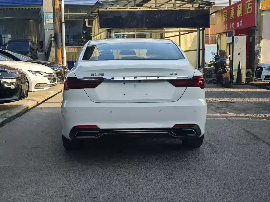 Geely Binrui — миниатюра 10