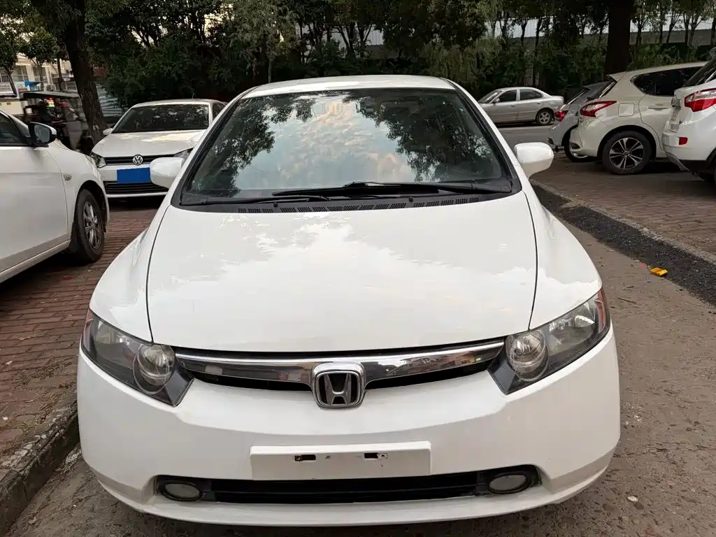 Honda Civic — миниатюра 2