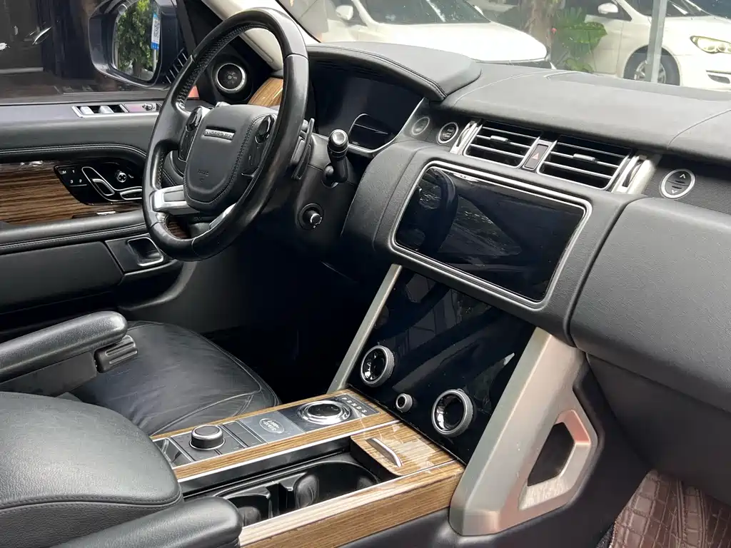 Land Rover Range Rover 2018 3.0 SC V6