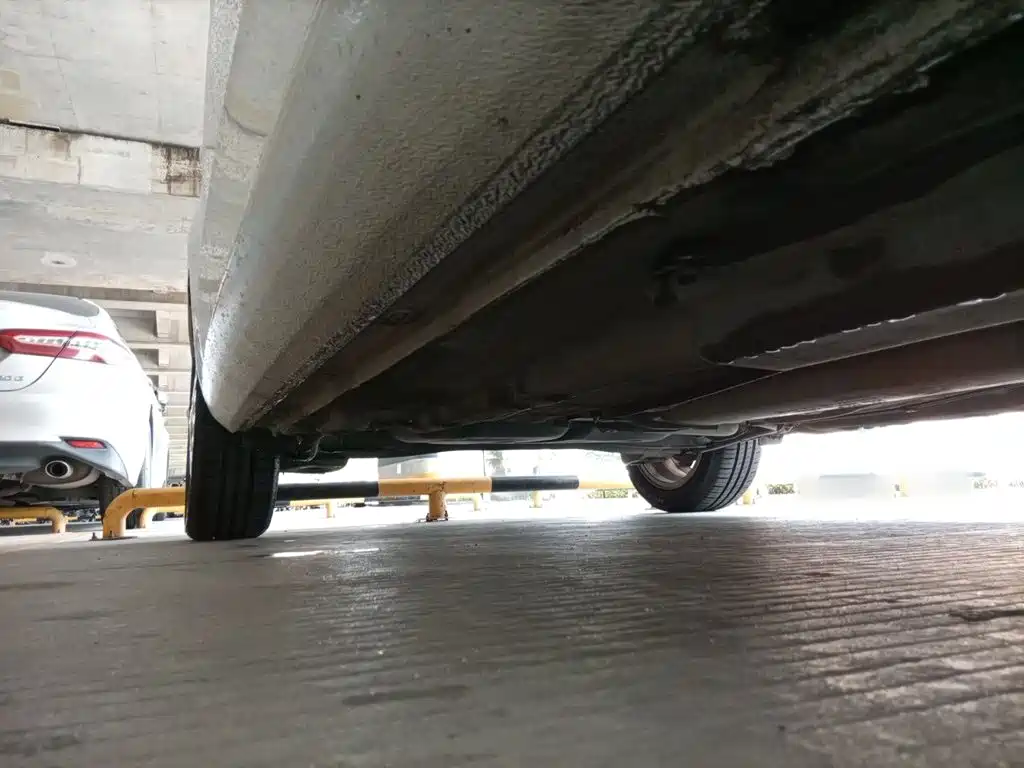 Volkswagen up! — миниатюра 16