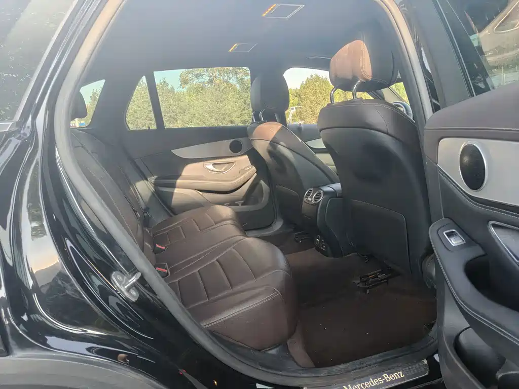 Mercedes-Benz GLC — миниатюра 7