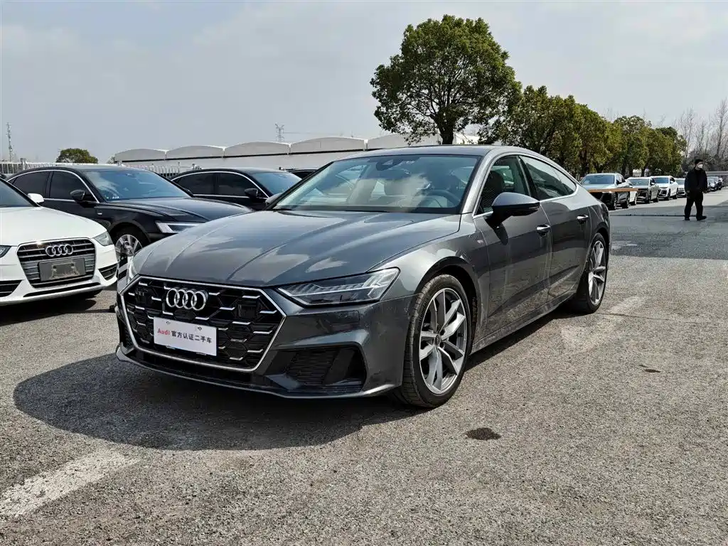 Купить Audi A7