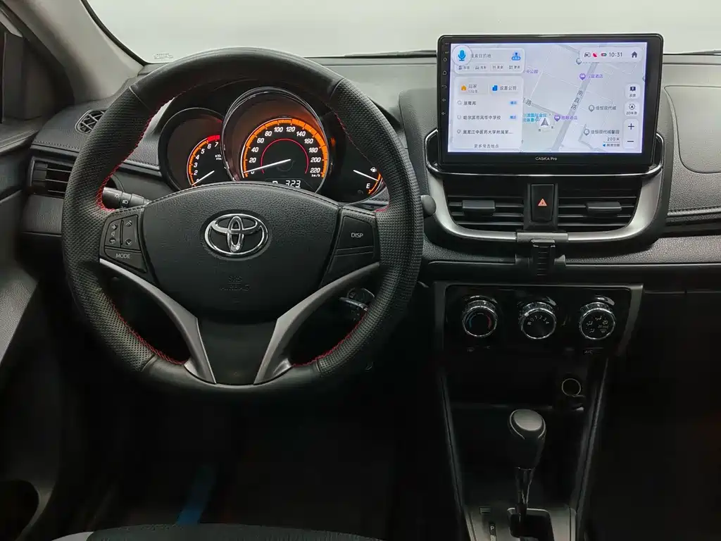 Toyota Yaris L — миниатюра 11