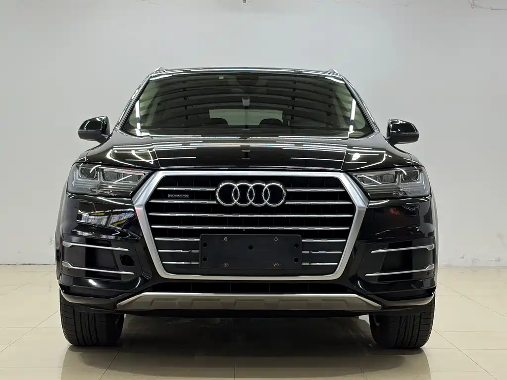 Audi Q7 — миниатюра 2