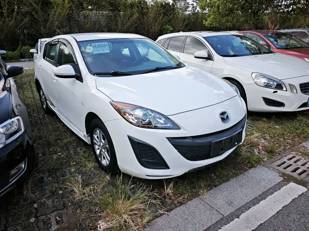 Mazda 3 Xingcheng — миниатюра 3