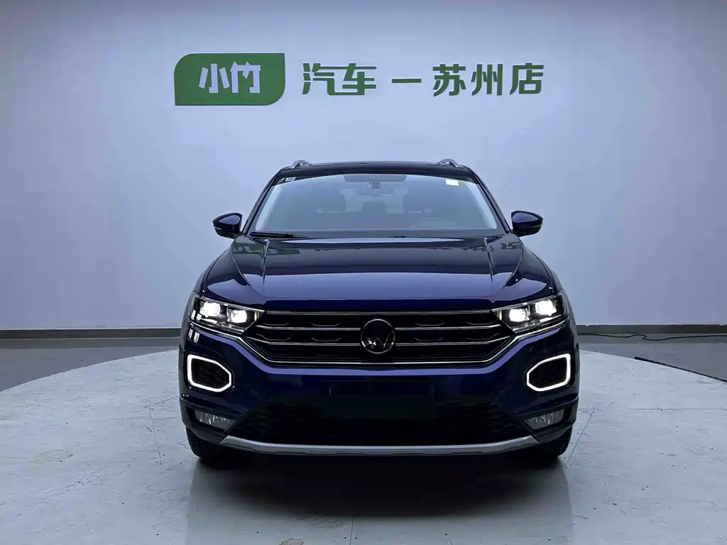 Volkswagen T-Roc — миниатюра 2