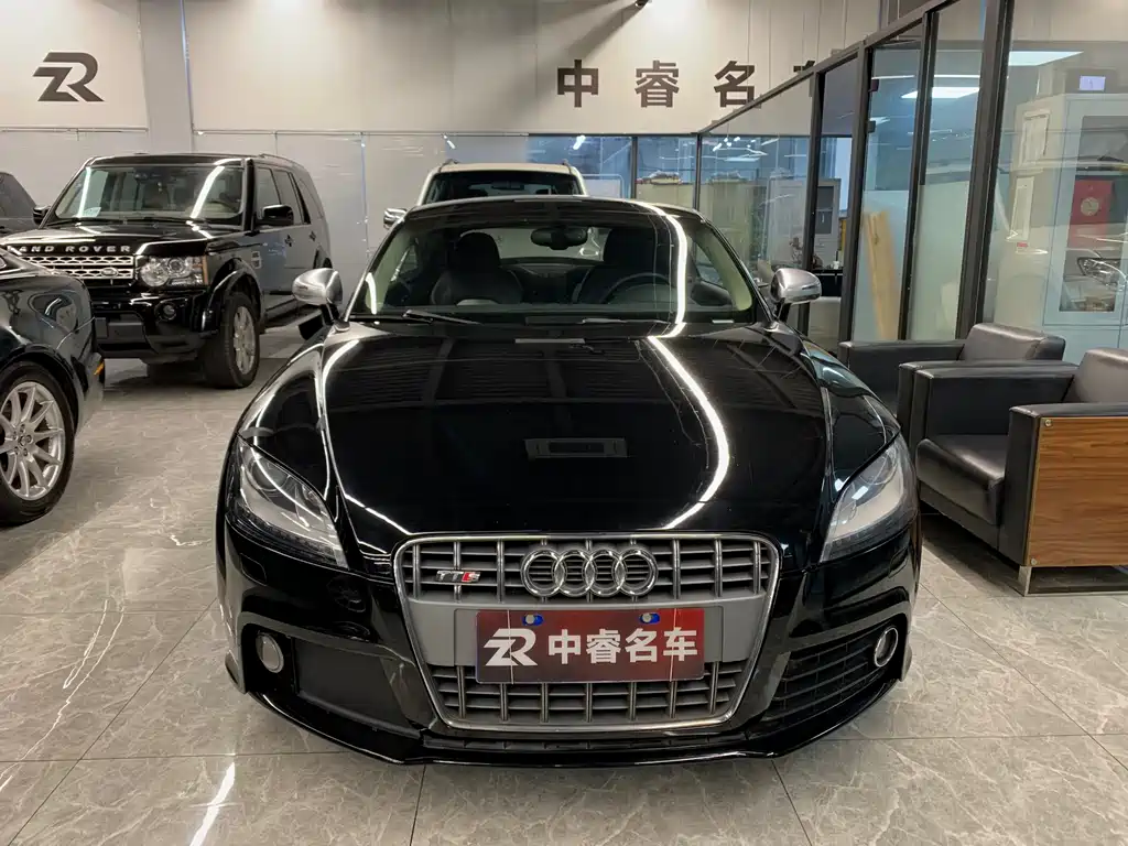 Audi TTS 2011 TTS Coupe 2.0TFSI quattro