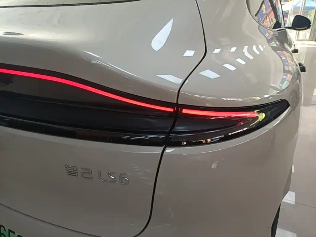 IM IM LS6 — миниатюра 8