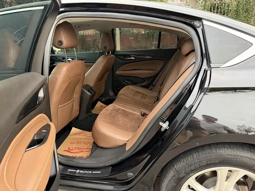 Buick Regal — миниатюра 8
