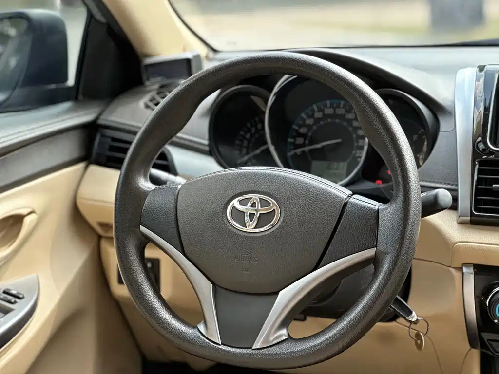 Toyota Vios — миниатюра 9