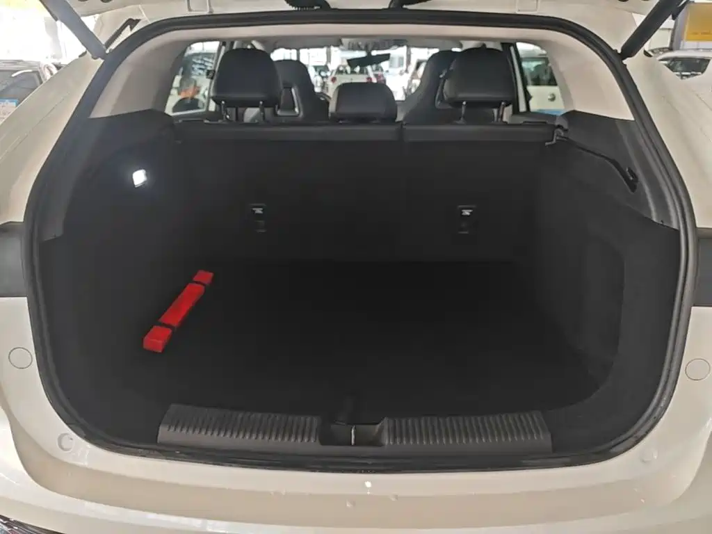 Roewe D5X DMH — миниатюра 19