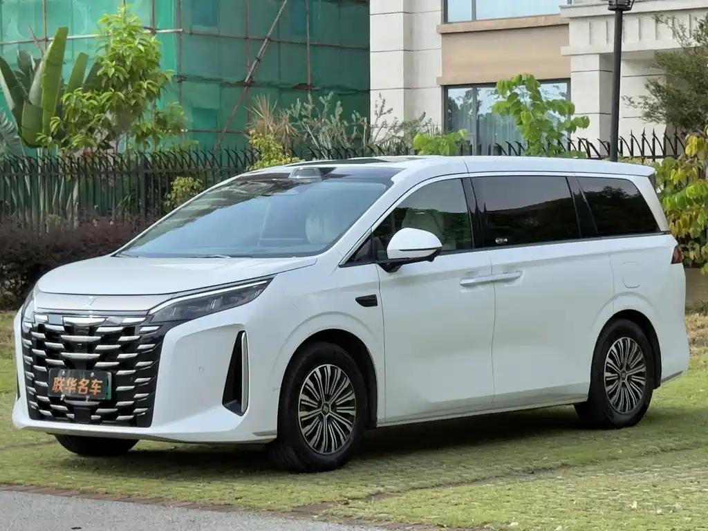 BYD Xia 2026 DM-i 1.5T 218KM