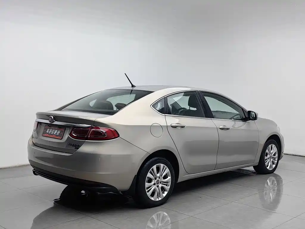 Fiat Viaggio — миниатюра 2