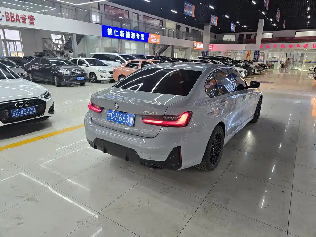 BMW 3 Series 3 2025 330Li M Sport