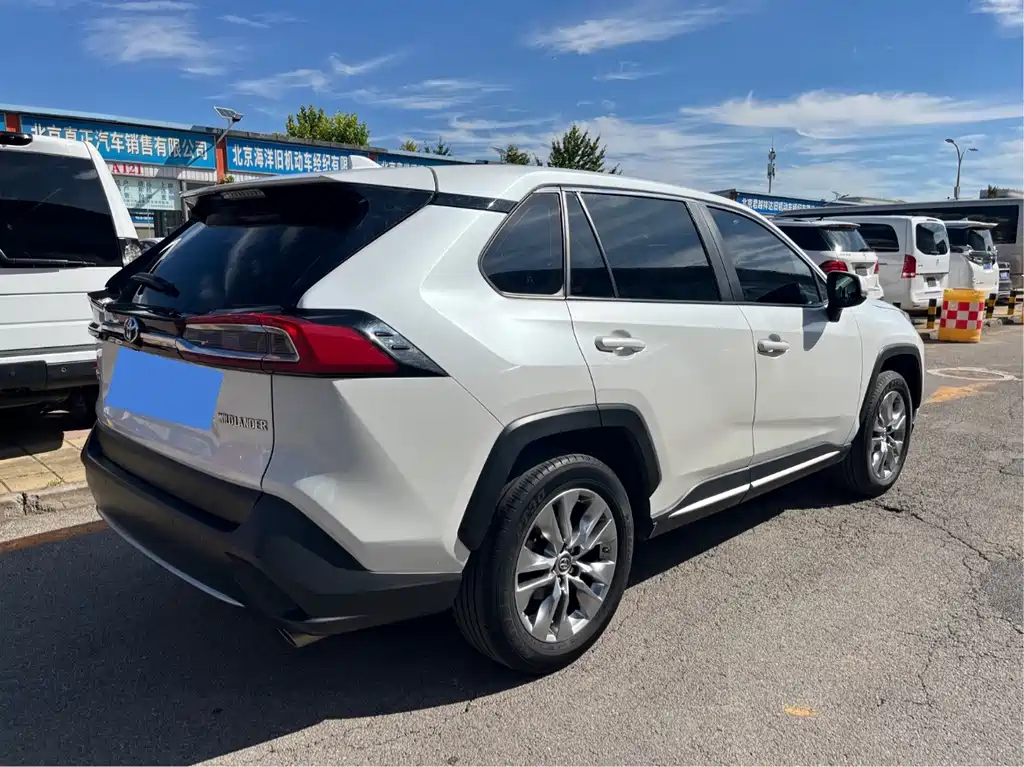 Toyota Wildlander — миниатюра 4