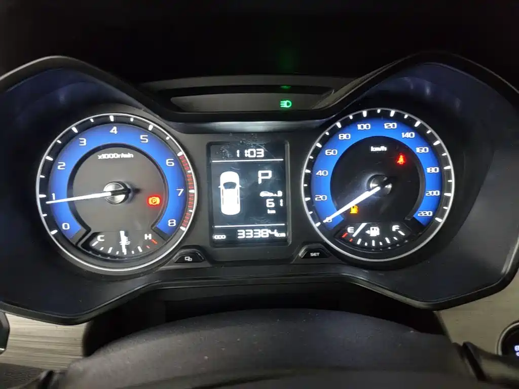 Geely Vision X3 — миниатюра 12
