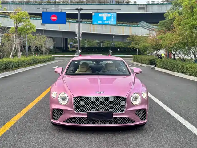 BENTLEY CONTINENTAL 2020