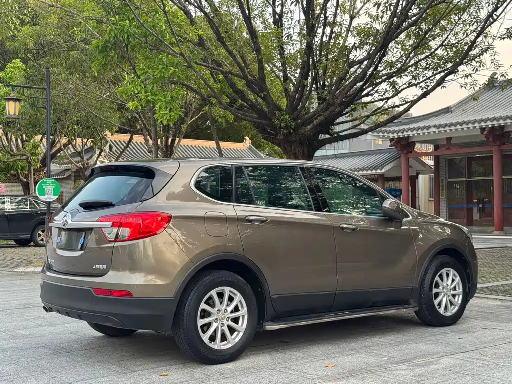 Buick Envision Plus — миниатюра 4
