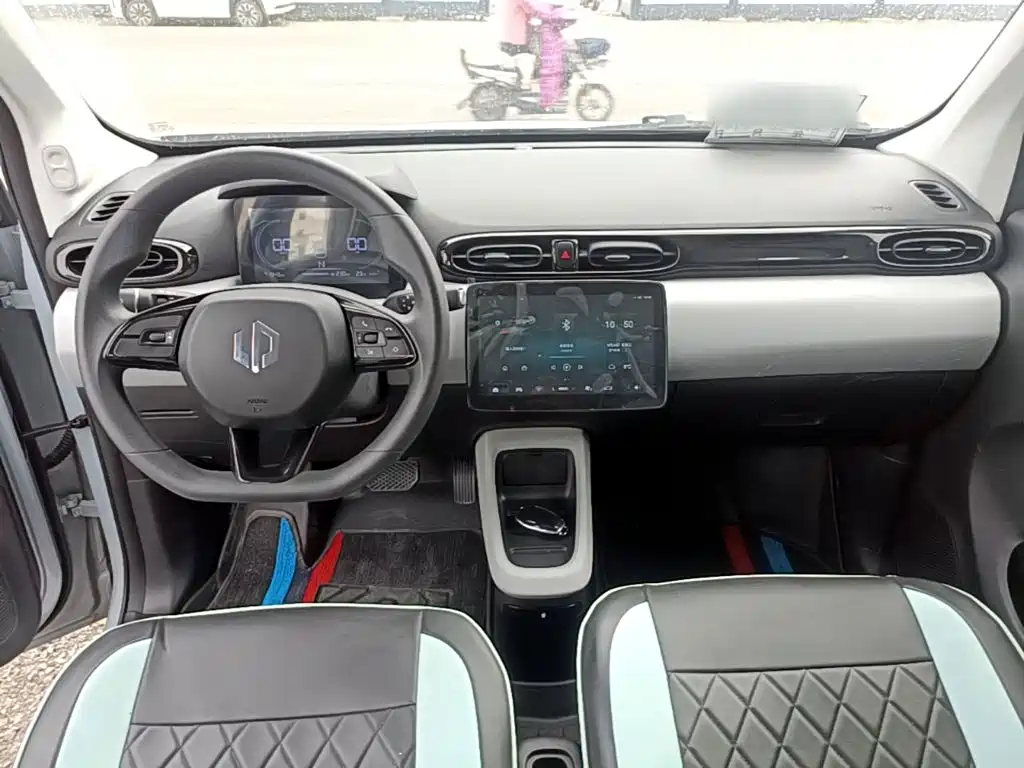 Leapmotor Leapmotor T03 — миниатюра 10