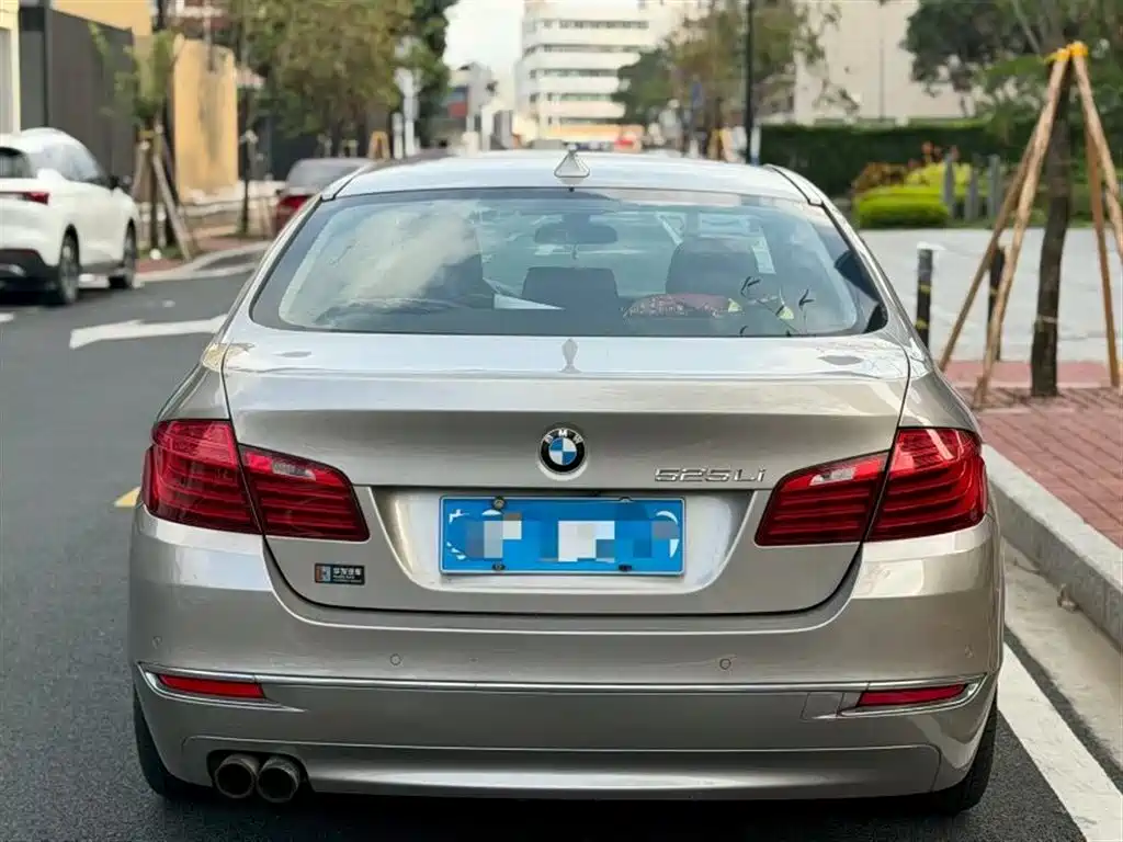 BMW 5 Series 5 2014 525Li Luxury
