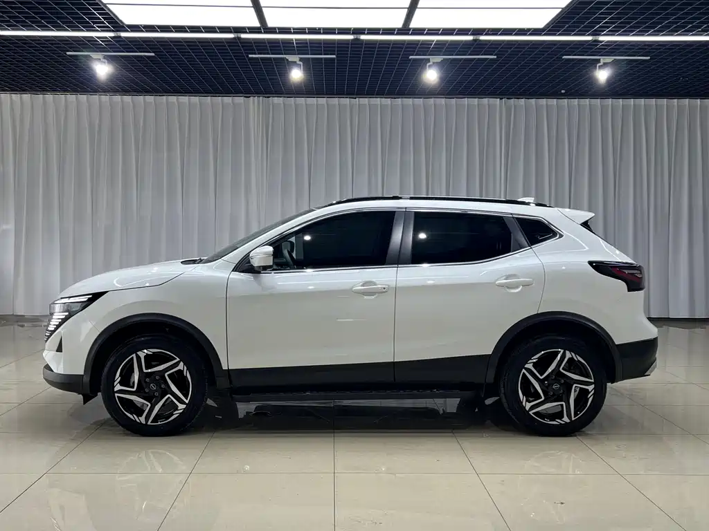 Nissan Qashqai 2025 2.0L CVT XV+ Lead