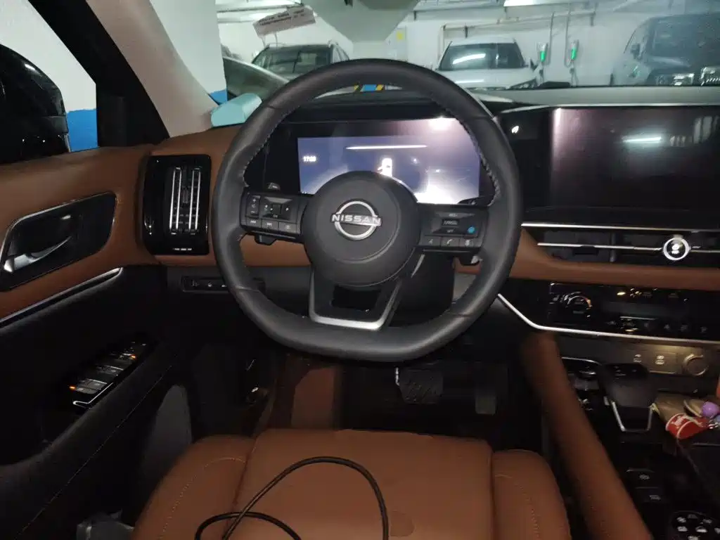 Nissan Teramont — миниатюра 11