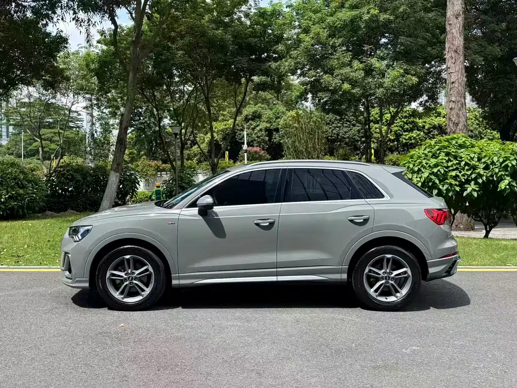 Audi Q3 2024 35 TFSI
