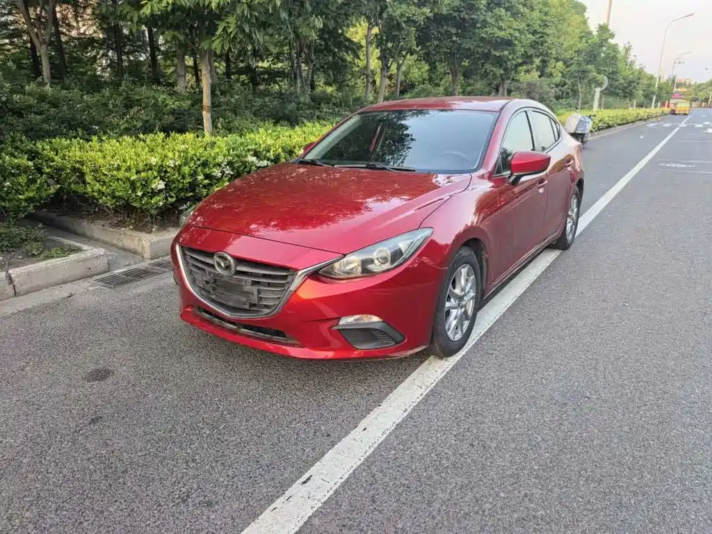 Купить Mazda 3 Axela