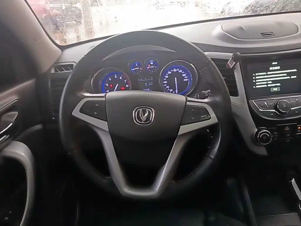 Changan CS35 — миниатюра 11