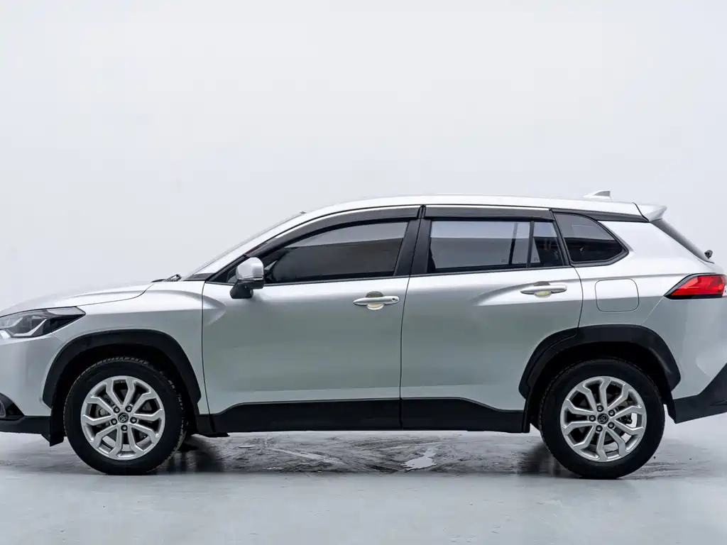 Toyota Frontlander 2023 2.0L CVT Elite