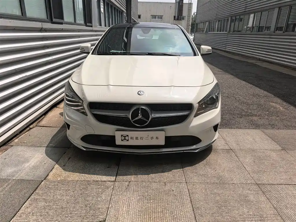 Mercedes-Benz CLA 2016 CLA 200
