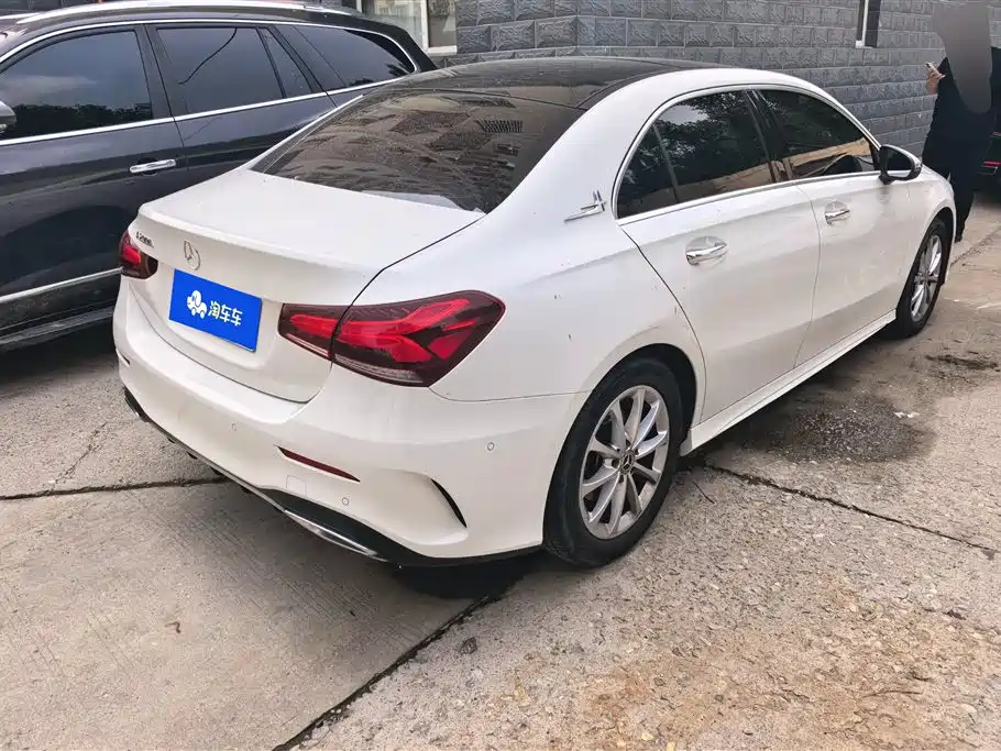 Mercedes-Benz A-Class A 2019 A 200 L Sport