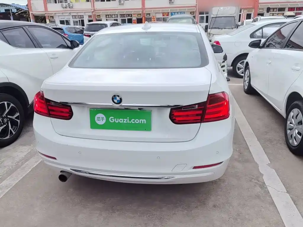 BMW 3 Series — миниатюра 6
