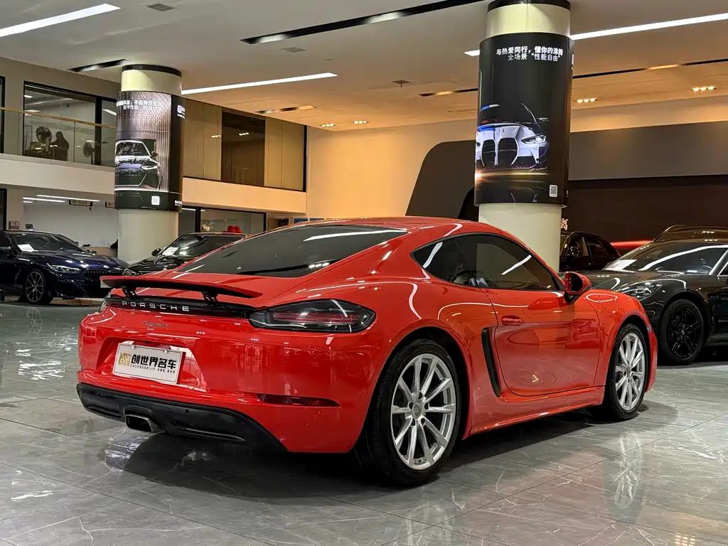 Porsche 718 2016 Cayman 2.0T
