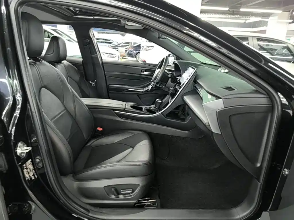 Toyota Avalon — миниатюра 25