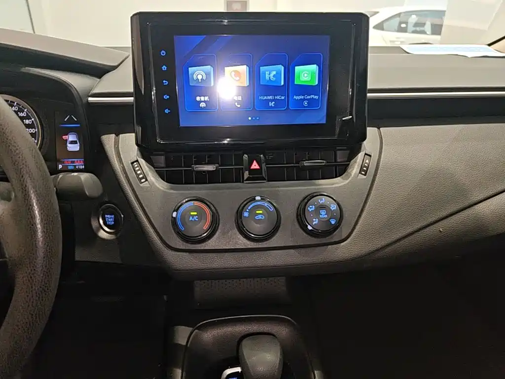 Toyota Corolla — миниатюра 18