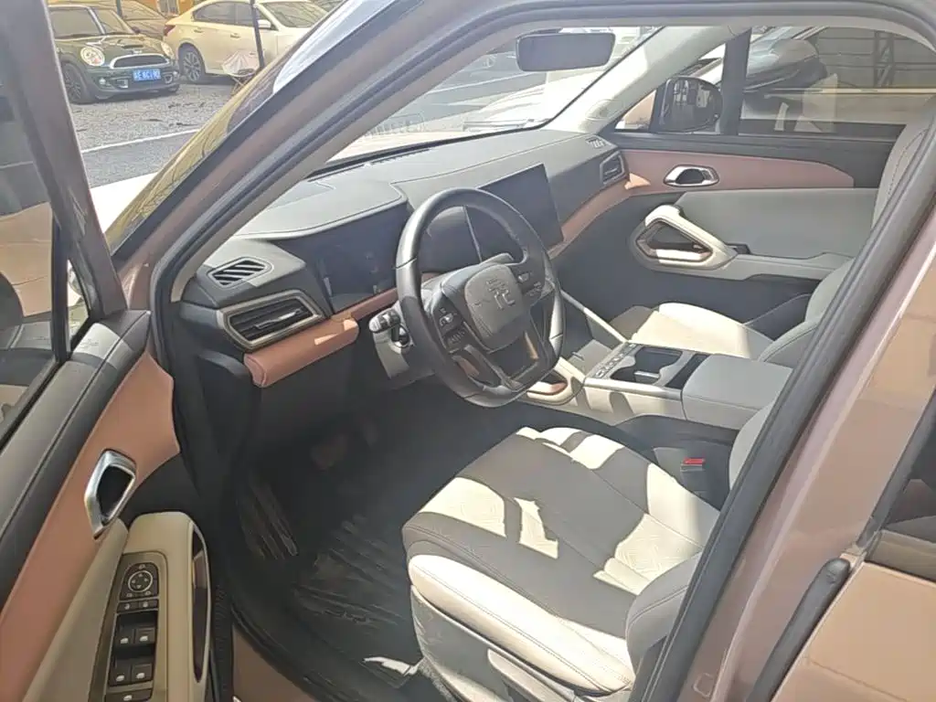 BYD Yuan UP — миниатюра 16