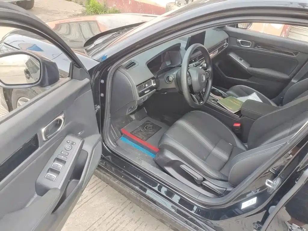 Honda Civic — миниатюра 17