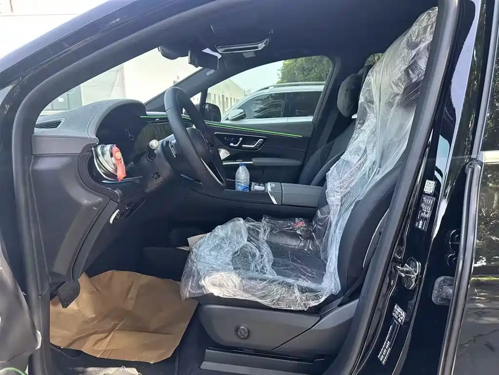 Mercedes-Benz EQS SUV 2025 500 4MATIC