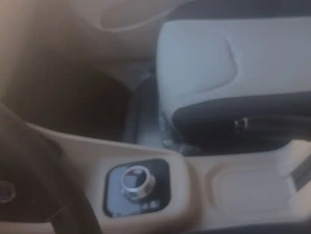 Kuayue Kuayue Star V7 EV — миниатюра 9