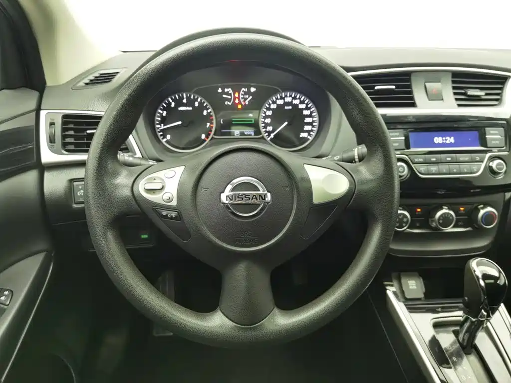 Nissan Sylphy — миниатюра 11
