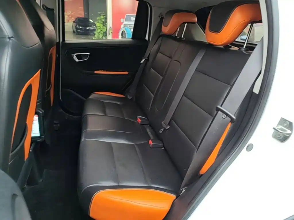 Geely Vision X1 — миниатюра 17