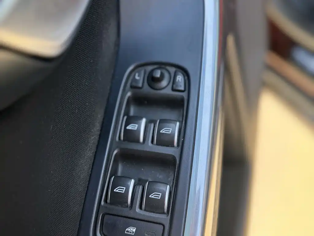 Volvo XC60 — миниатюра 16