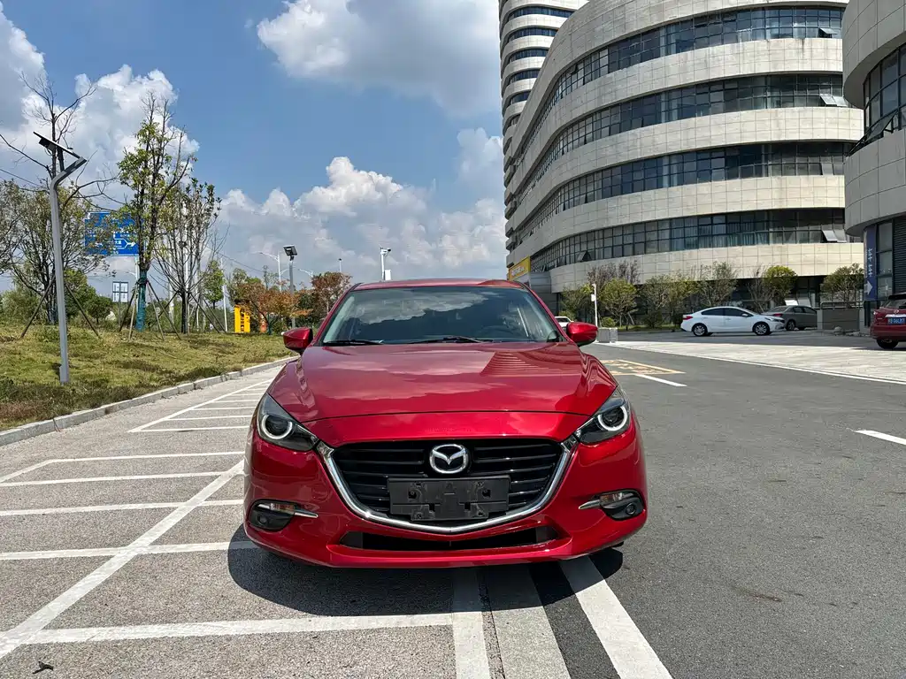 Mazda 3 Axela — миниатюра 2