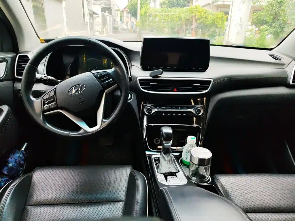Hyundai Tucson — миниатюра 13