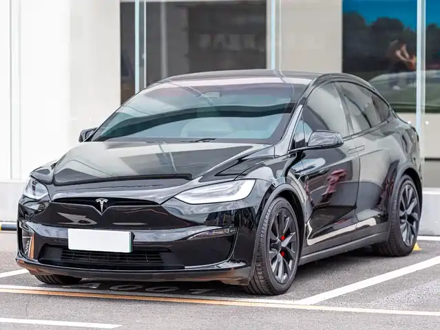 TESLA MODEL X 2023