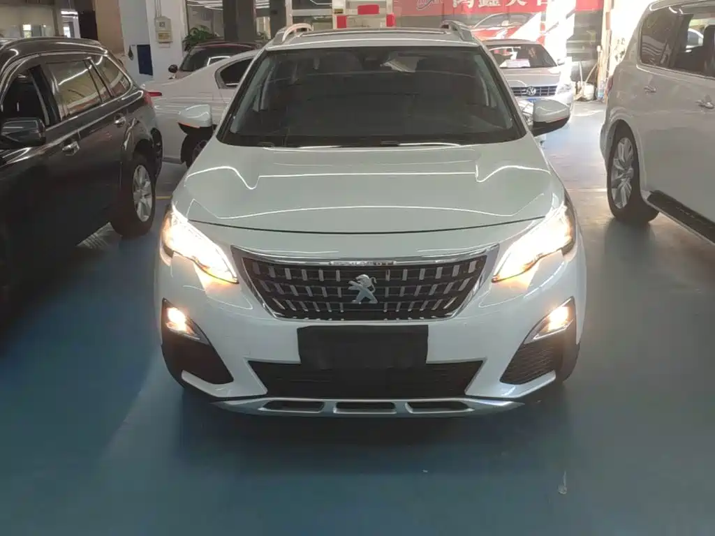 Peugeot 4008 — миниатюра 3