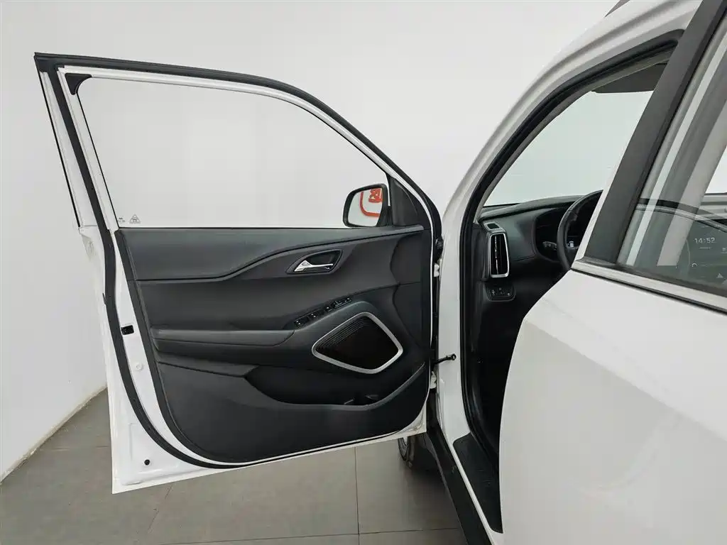 Hyundai BAIC Hyundai ix35 ix35 2018 2.0L AT Enjoy