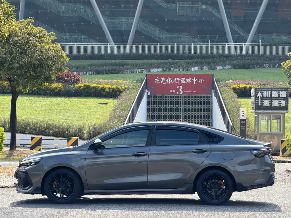 Geely Binrui — миниатюра 7