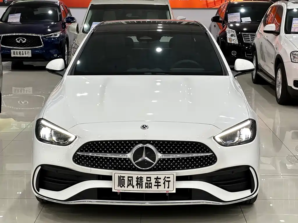 Mercedes-Benz C-Class — миниатюра 4